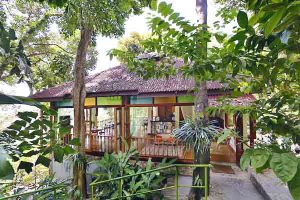 Ambong Ambong Rainforest Retreat