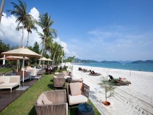 Pelangi Beach Resort & Spa Beach